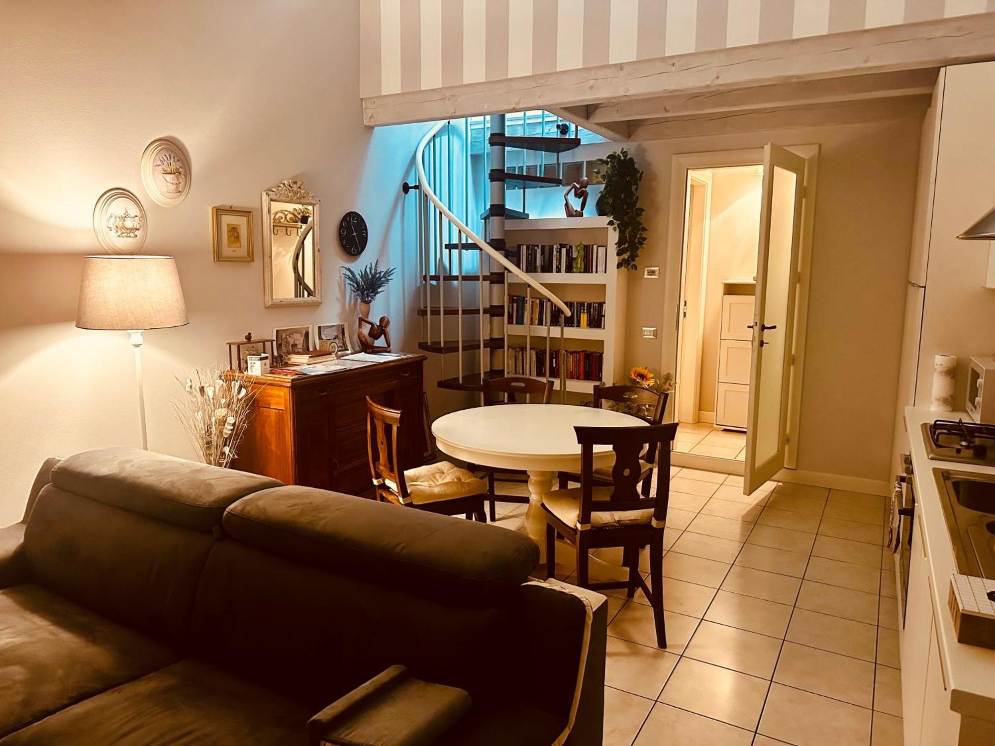 Appartement Casa Di Zelda à Crémone Extérieur photo